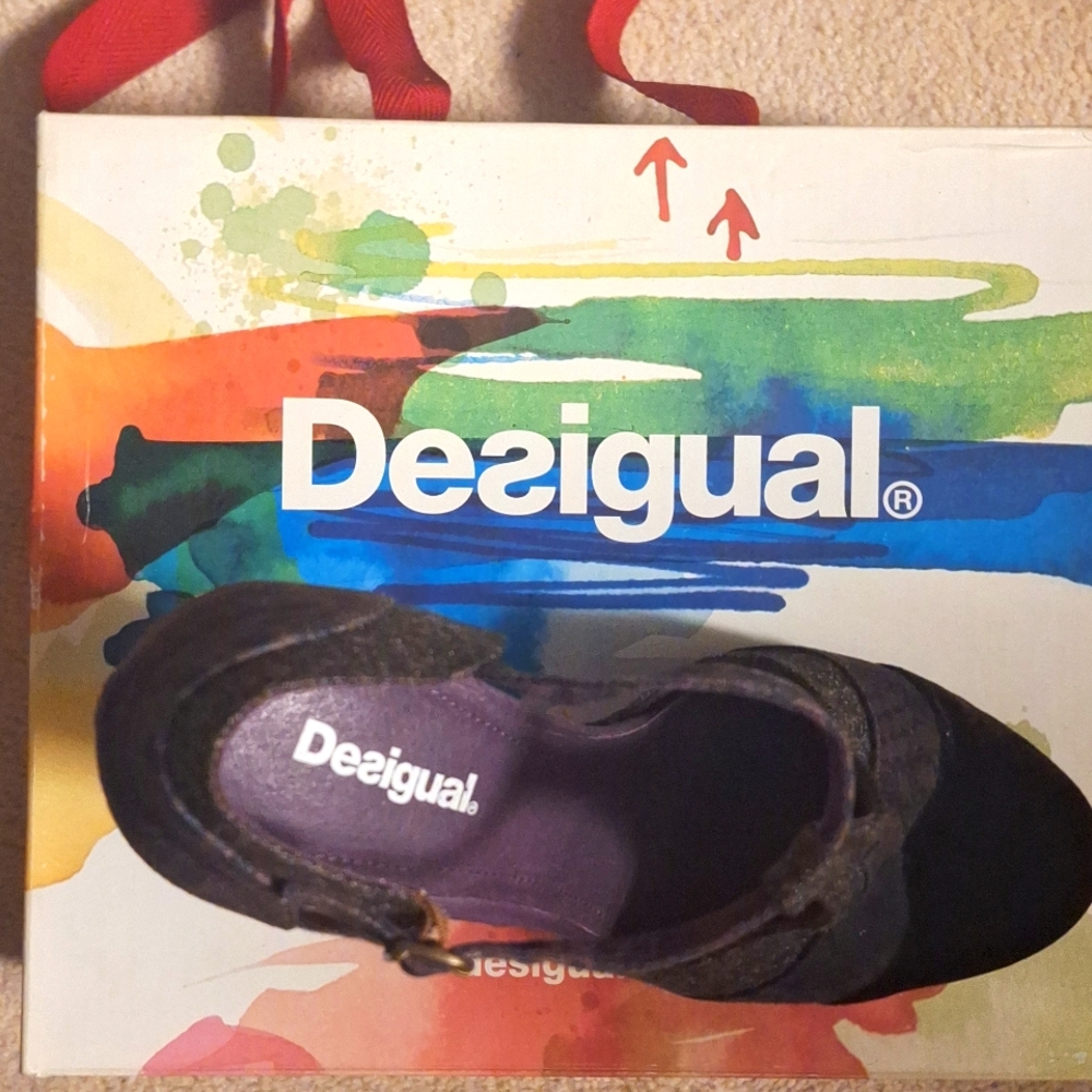 Desigual NWOT Manila Plum Velvet Mary Jane Pumps - EU 40